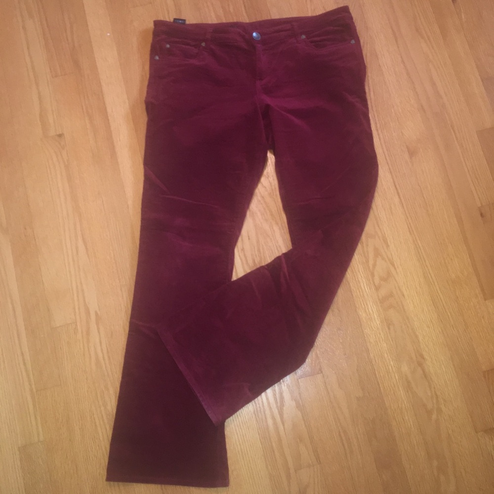 Kut from the Kloth burgundy cords